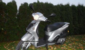 2010 CF Moto Glory 125 #1