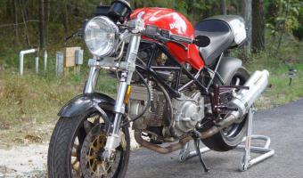 1998 Ducati 750 Monster #1