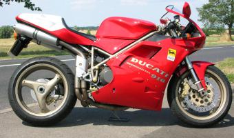 1995 Ducati 916 Strada #1