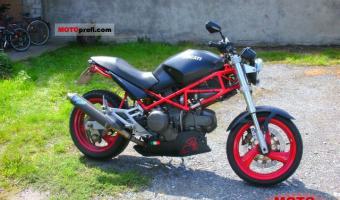 1999 Ducati Monster M600 Dark #1