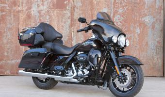 1989 Harley-Davidson 1340 Electra Glide Ultra Classic (reduced effect)