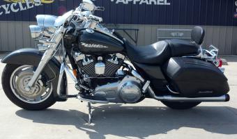 Harley-Davidson FLHRS Road King Custom