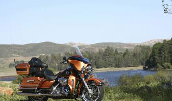 Harley-Davidson FLHTCUI Ultra Classic Electra Glide