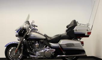2009 Harley-Davidson FLHTCUSE4 CVO Ultra Classic Electra Glide