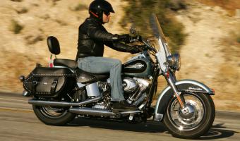 Harley-Davidson FLSTCI Heritage Softail Classic