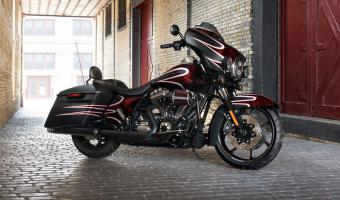 2014 Harley-Davidson Street Glide Special #1