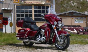 1992 Harley-Davidson Tour Glide Ultra Classic (reduced effect)