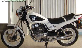 Honda CB250 Two Fifty