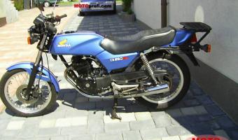 1984 Honda CB250N #1