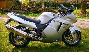 2002 Honda CBR1100XX Super Blackbird #1