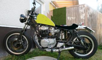 Honda CM400T (reduced effect)