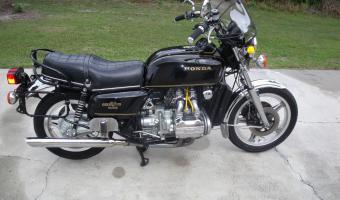 Honda GL1000 Gold Wing De Luxe