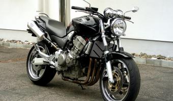 Honda Hornet 900