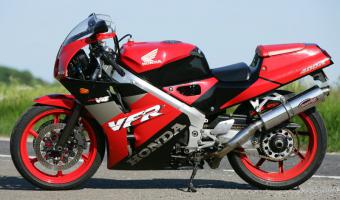 Honda VFR400R