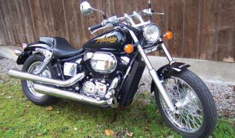 Honda VT 750DC Black Widow