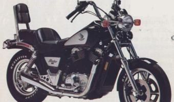 1985 Honda VT1100C Shaddow #1