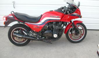 1985 Kawasaki GPZ1100