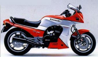 1985 Kawasaki GPZ750 #1