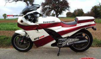 1989 Kawasaki GPZ900R (reduced effect) #1