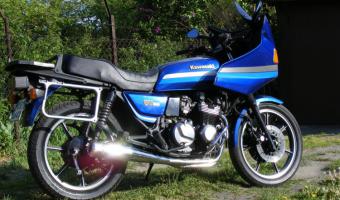 Kawasaki Z550 GT (reduced effect)