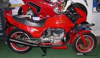 1987 Moto Guzzi V1000 Le Mans IV #1