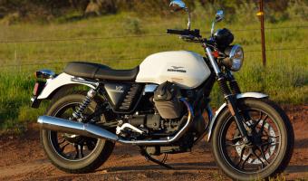 2013 Moto Guzzi V7 Stone #1