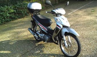 2009 Suzuki Adress 125 #1