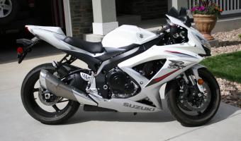 Suzuki GSX 750 FS