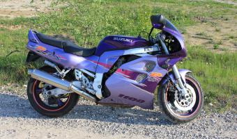 1996 Suzuki GSX-R 1100 #1