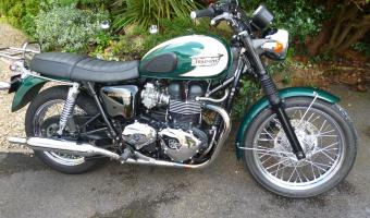 2009 Triumph Bonneville T100 #1