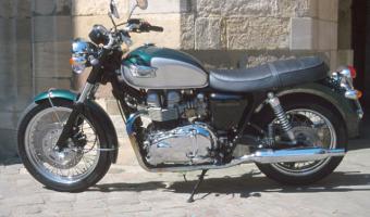 2001 Triumph Bonneville #1