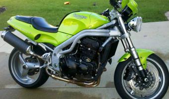 2000 Triumph Speed Triple #1