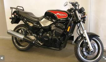 Triumph Trident 900