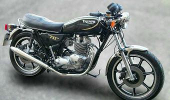 Triumph TSS