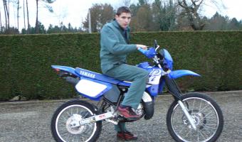 2001 Yamaha DT 125 R #1