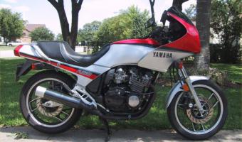 Yamaha FJ 600