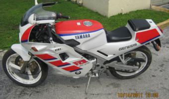 1988 Yamaha FZR 250 #1
