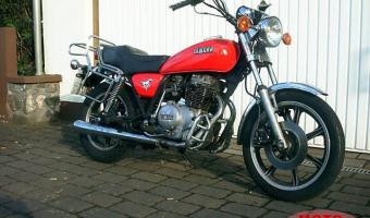 1981 Yamaha SR 250 Special (reduced effect) #1