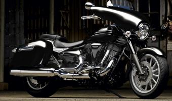 2013 Yamaha Star Roadliner Midnight #1