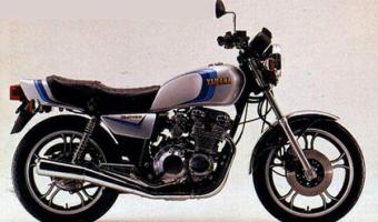 1981 Yamaha XJ 400 Seca #1