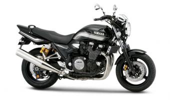 2012 Yamaha XJR 1300 #1