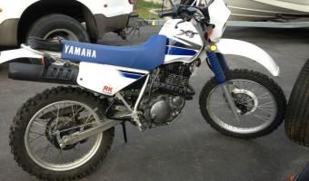 2000 Yamaha XT 350 #1