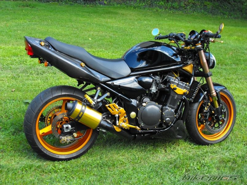 Suzuki Bandit стритфайтер