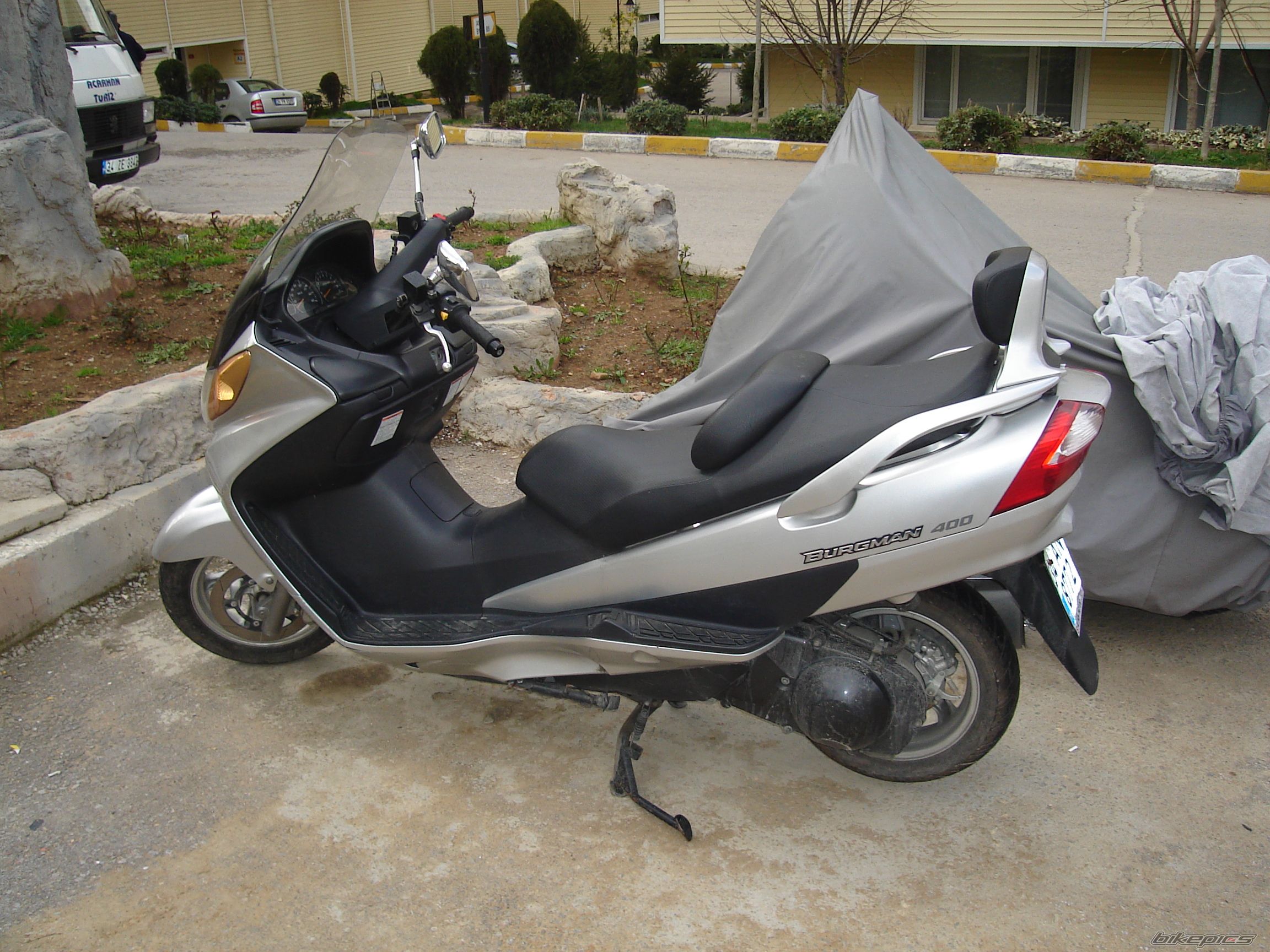 2004 Suzuki Burgman 400 #9