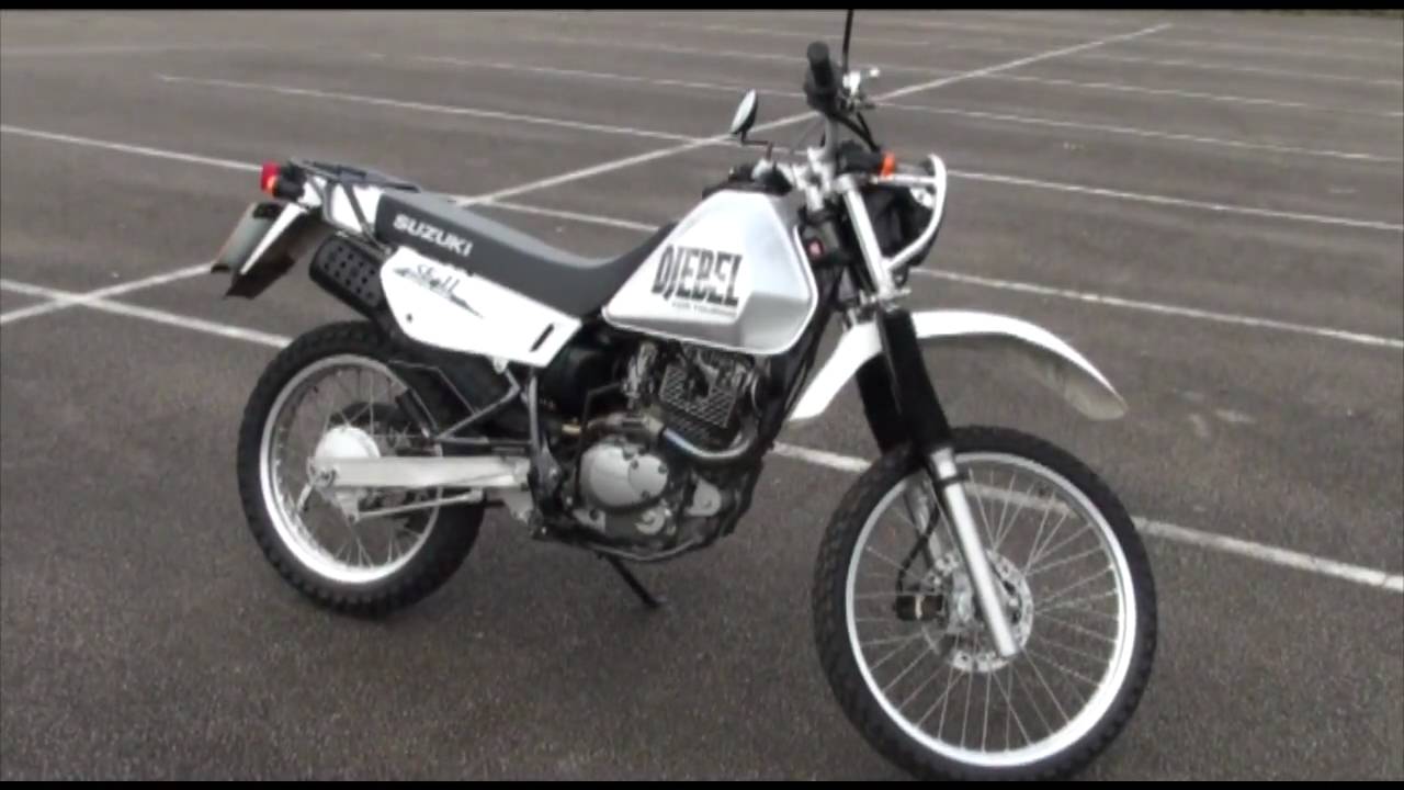 2002 Suzuki Djebel 200 #9