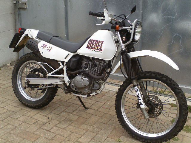 Suzuki Djebel 200 #7