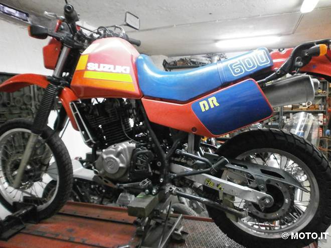 1985 Suzuki DR 600 S #8