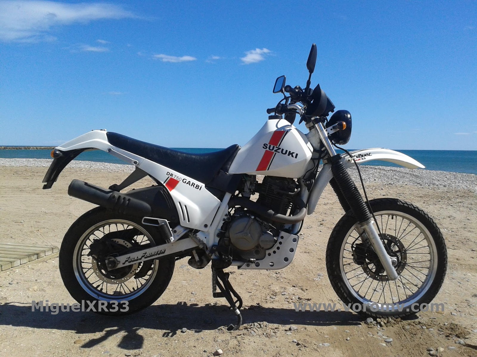 1989 Suzuki DR Big 750 S #8