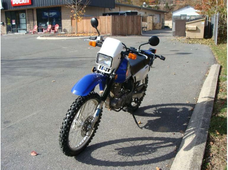 2004 Suzuki DR200SE #8