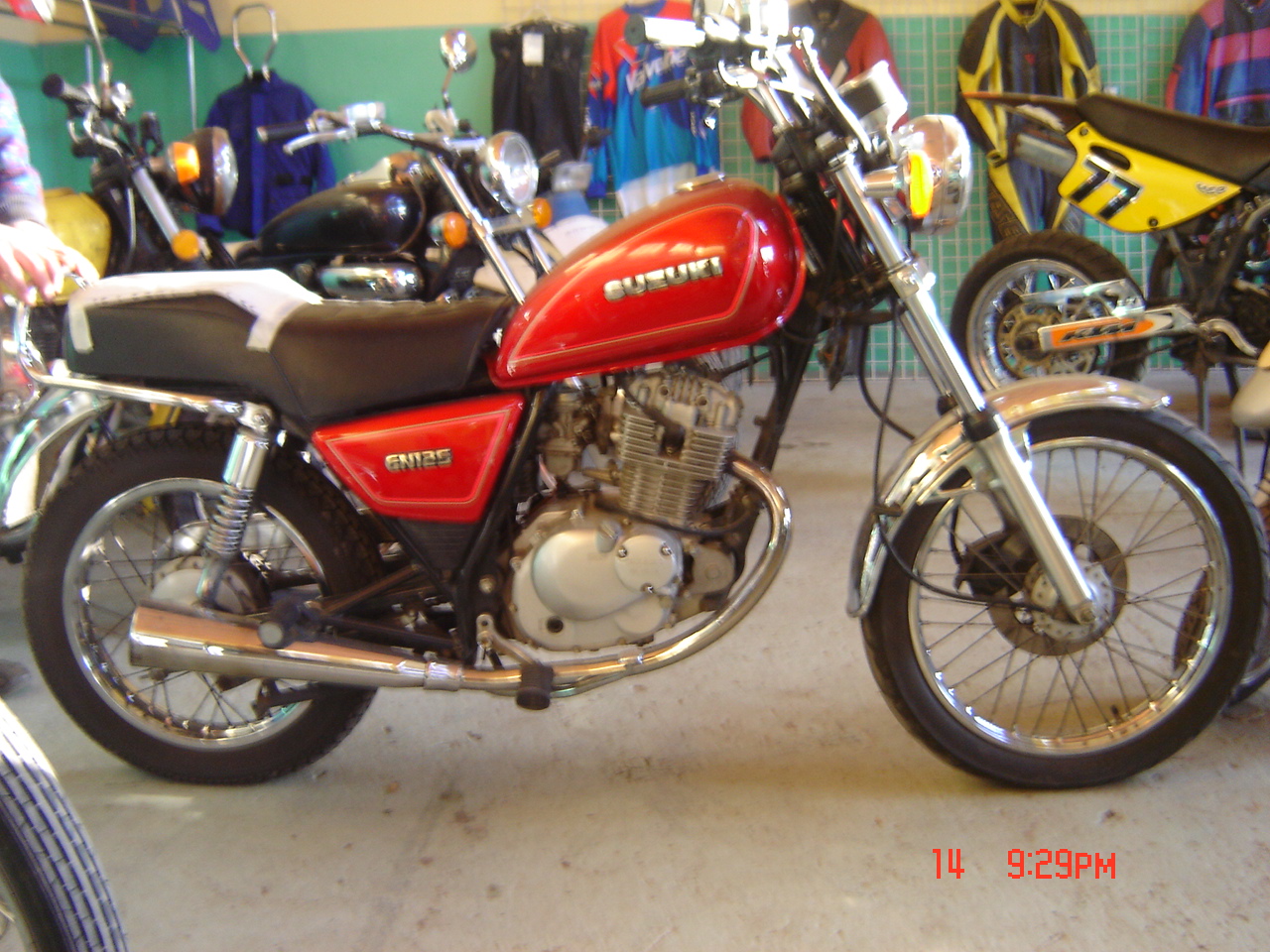 1998 Suzuki GN 125 #7